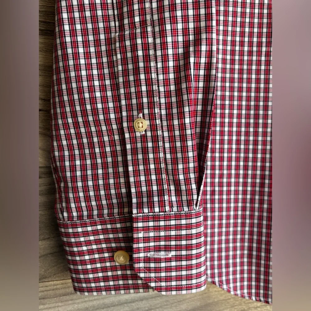 Banana Republic Red Casual Button Down Shirt